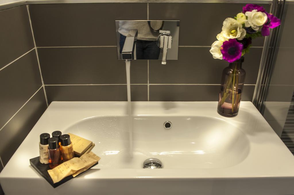 Dve Suite Рим Екстериор снимка