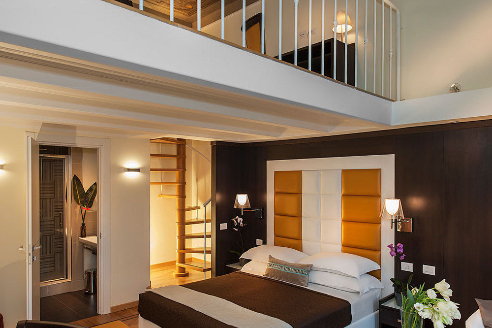 Dve Suite Рим Екстериор снимка